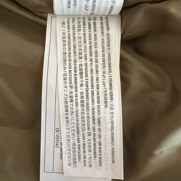 Olive Green Bomber Jacket - Abercrombie & Fitch - Picture 6 of 6